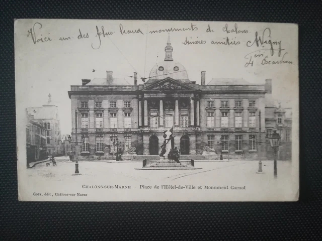 CPA 51 CHALONS-SUR-MARNE - Place de l'Hôtel de Ville et Monument Carnot