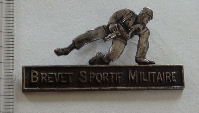 VERITABLE INSIGNE BREVET Sportif Militaire Bronze Armee De Terre Para Legion EUR 8,95 - FR