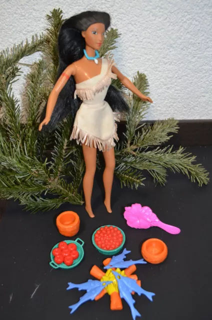 Mattel Barbie : disney pocahontas 90s doll puppe mit Lagerfeuer zubehör