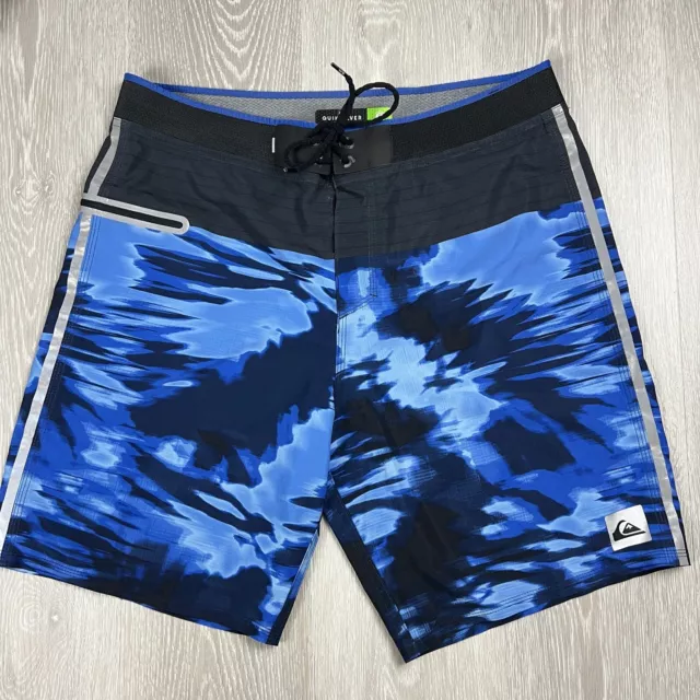 Quiksilver Mens Blue Swim Shorts Boardies Size 34