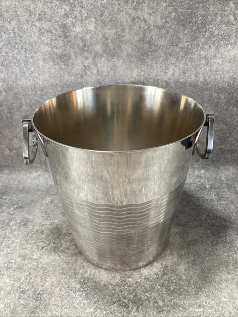 Seau à Champagne En Métal Argenté - Hauteur 21 Cm, Diamètre 19,5 Cm - Occasion