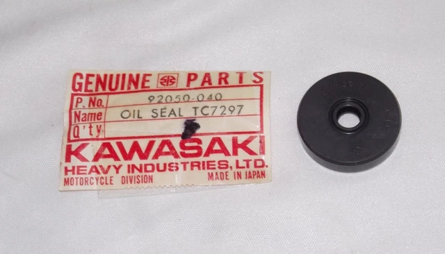 ORIGINAL Suzuki Rahmenabdeckung Emblem Abzeichen Für GT750 (1972-1977) - Neu & Originalverpackt