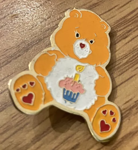 Vintage Care Bear Birthday Bear 1983 Lapel Pin Enamel & Gold Tone 1” EXC