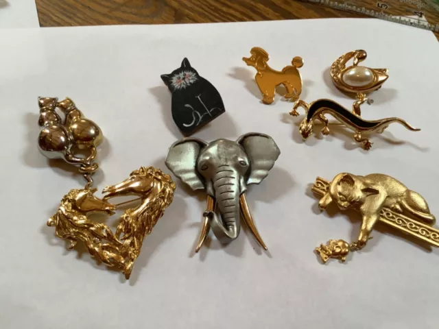 lot brooches pins animals horse elephant cat dog lizzard 8 pieces
