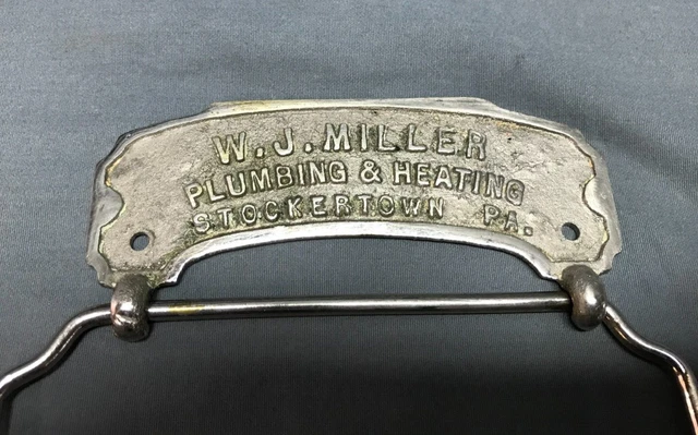 Antique Nickel Over Brass Toilet Paper Holder Wolverine Brass Works VTG 1447-23B 2