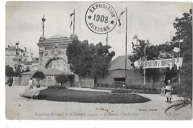CPA carte postale ancienne AUXERRE Exposition Nle 1908 Horticulture animée