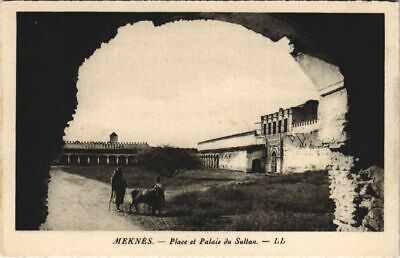 CPA AK MAROC MEKNES Place et Palais du Sultan (10724)