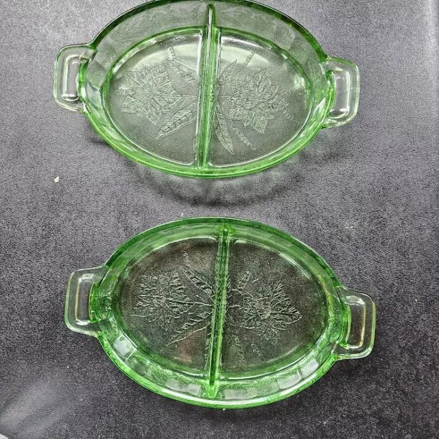 Vintage 1930s Jeannette Handled 2-Part Relish Dish Floral Green Uranium Glass