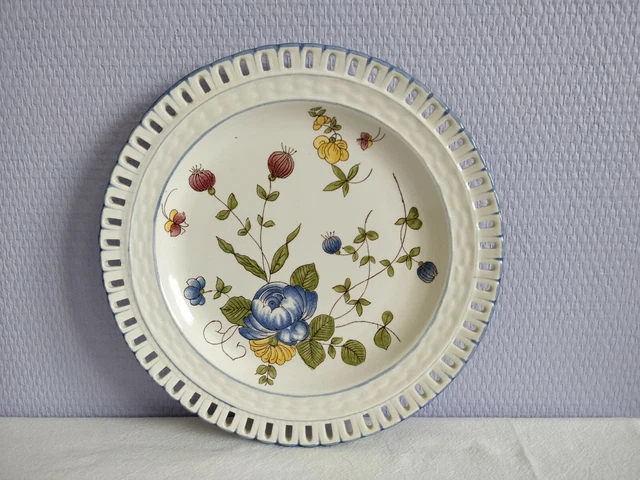 Ancienne Assiette Murale Décorative Saint Clément France - Collection