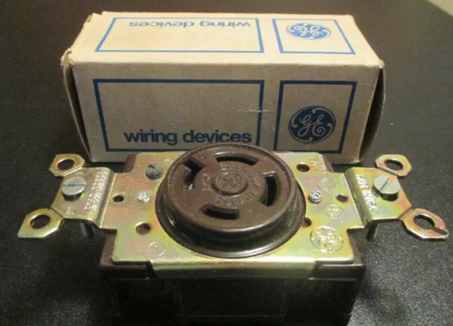 General Electric (GE) Single Locking Receptacle GL1620