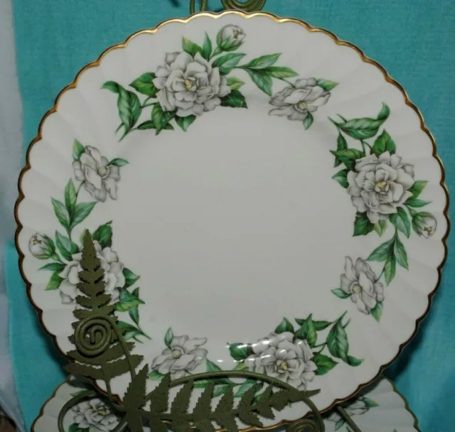 VINTAGE 1950s SYRACUSE CHINA GARDENIA USA DINNER PLATE WHITE FLOWERS GREEN GOLD