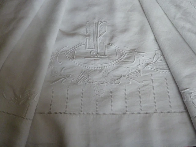 DRAP EN LIN ANCIEN BRODÉ MAIN DRAP JOURS & MONOGRAMME JMC 3,20mx2,20m ÉTAT NEUF EUR 183,00 - FR