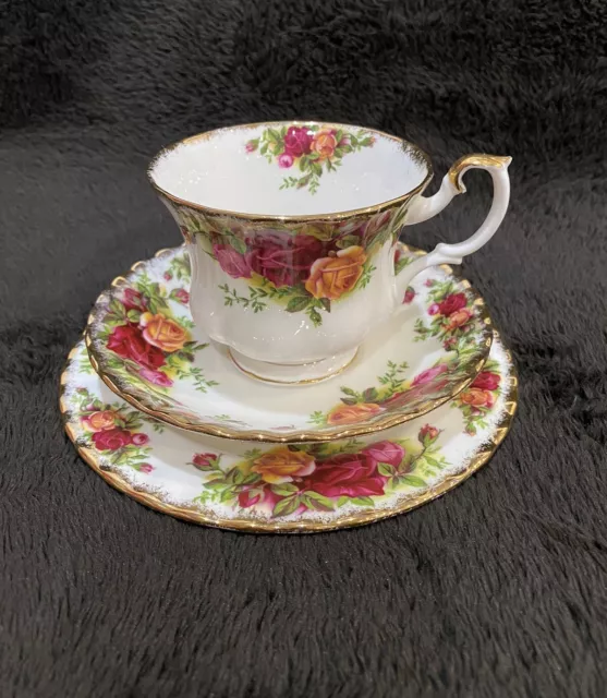 Royal Albert Old Country Roses Trio #4