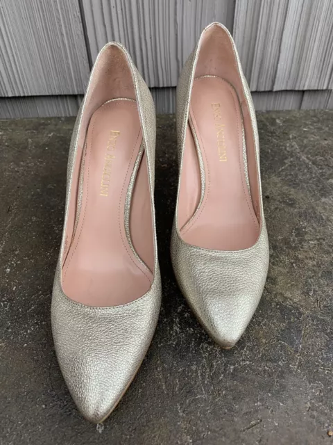 Enzo Angiolini Pebbled Metalic Gold Pointy Toe Pumps Women’s Size 6
