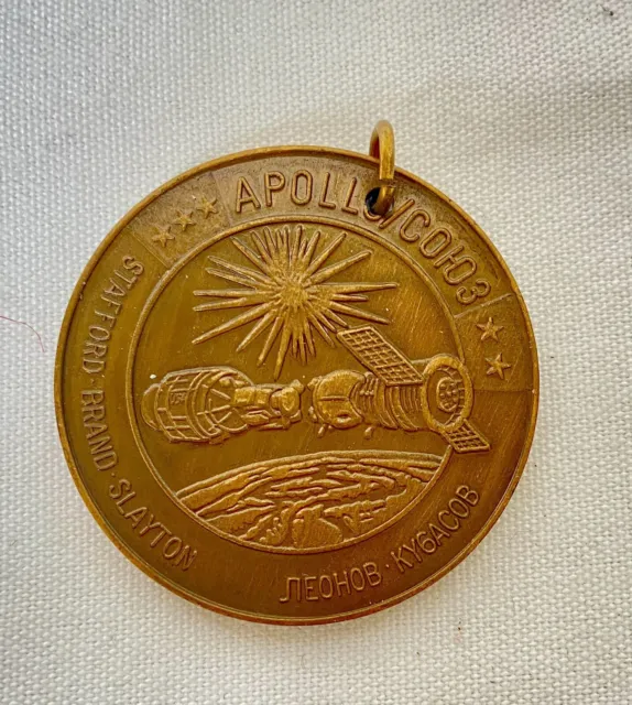 NASA SPACE Shuttle Mission APOLLO COHO3 Challenger Coin Pendant Medallion