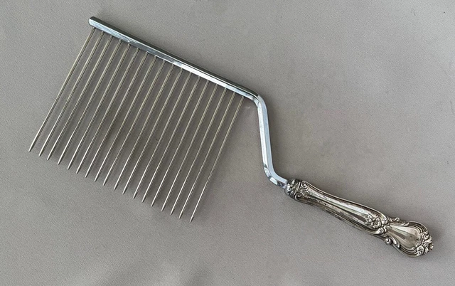 WEB Sterling Silver Handle CAKE BREAKER;R308
