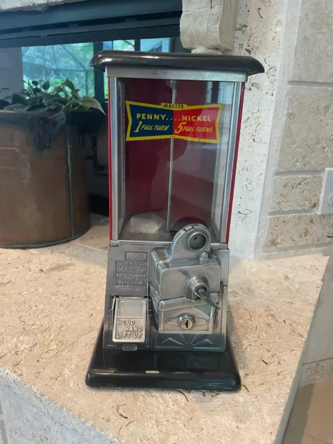 1920s Master porceline  Penny/Nickel Gumball  vending Machine-excellant