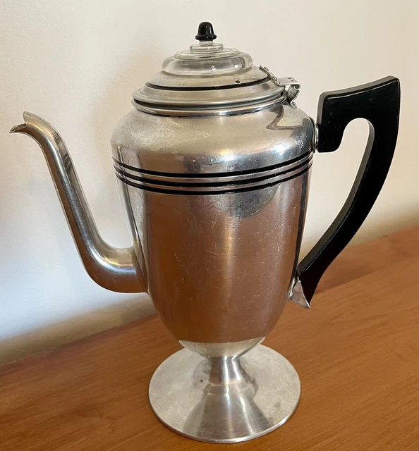VINTAGE LIFETIME , aluminum stove, top coffee pot. Model 596. 15.00