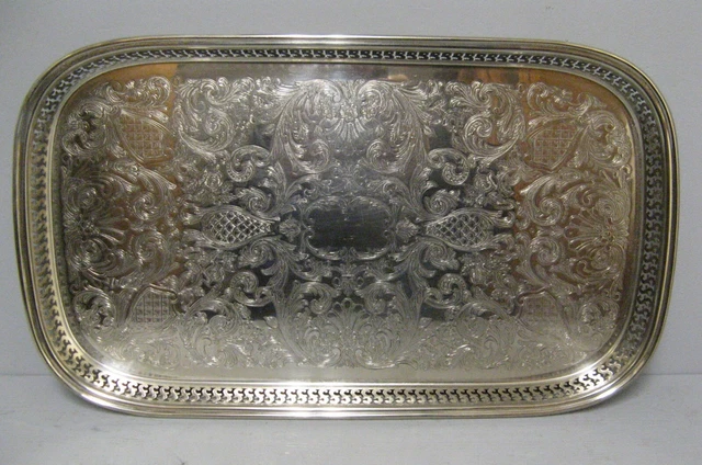 Plateau de service, époque Victorienne, en métal argenté et