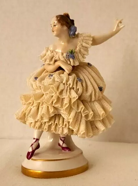 Volkstedt Germany Dresden Lace Ballerina Figurine 5" 1920-1949