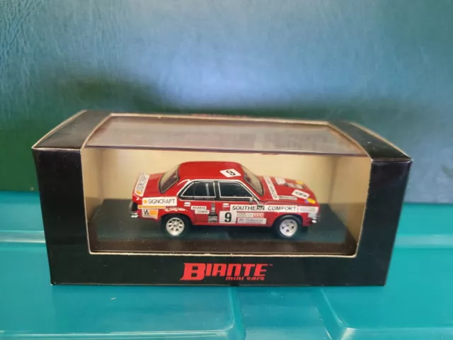 Biante Diecast Model Car 1:64 Holden LH Torana L34 sedan 1974 Bathurst Richards