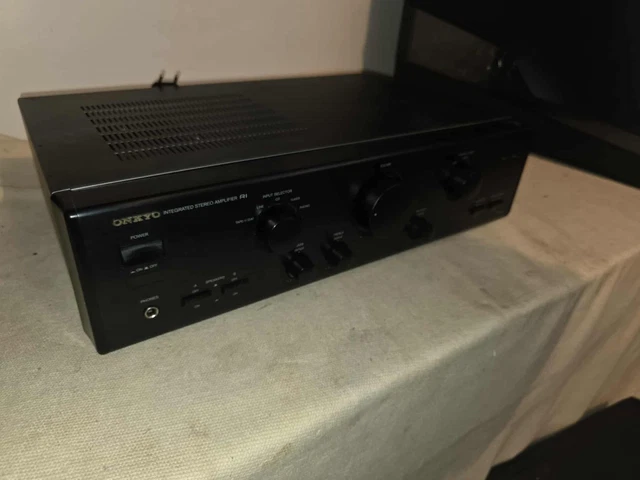 Ampli Hi-Fi AKAI AM-2200 Vintage 1977 - 2x20W - Fabriqué Au Japon - Occasion