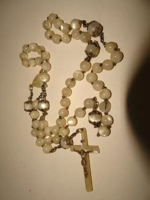 Chapelet ancien en nacre et argent.XIX°.