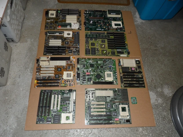 Lot of 9 Vintage Large Socket & Socket 8 Motherboards for GOLD SCRAP RECOVERY!! Lot of 9 Vintage Large Socket & Socket 8 Motherboards for GOLD SCRAP RECOVERY!!