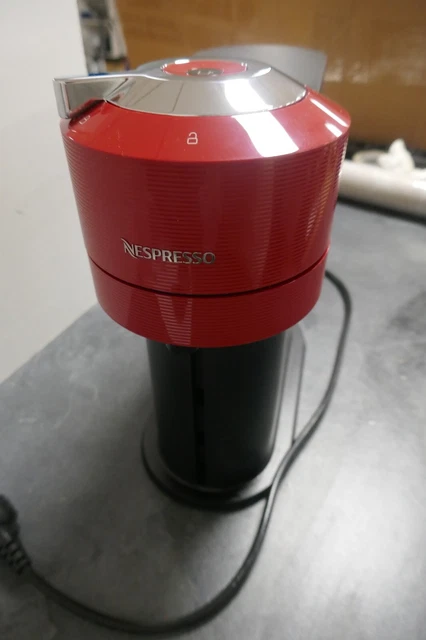 Cafetière KRUPS NESPRESSO VERTUO NEXT model XN910 (Hors Services)