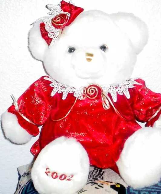 2002 WalMART CHRISTMAS Snowflake TEDDY BEAR White Girl 20" Red Dress Nice Used