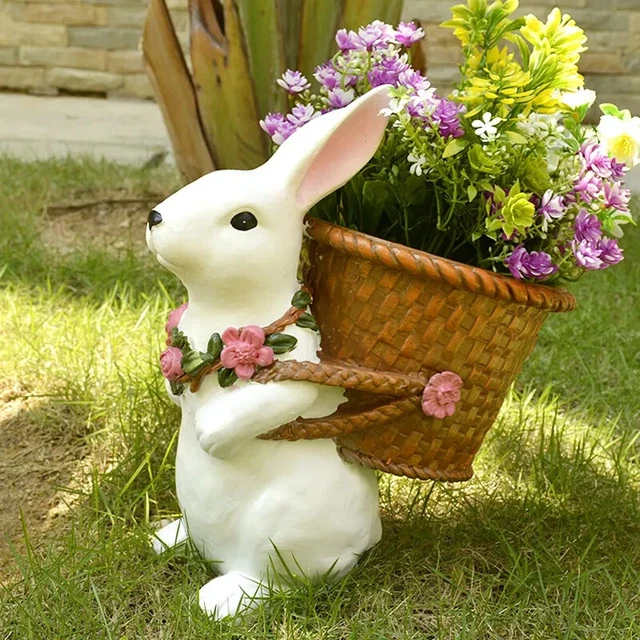Merry Easter Bunny Creative Sculpture