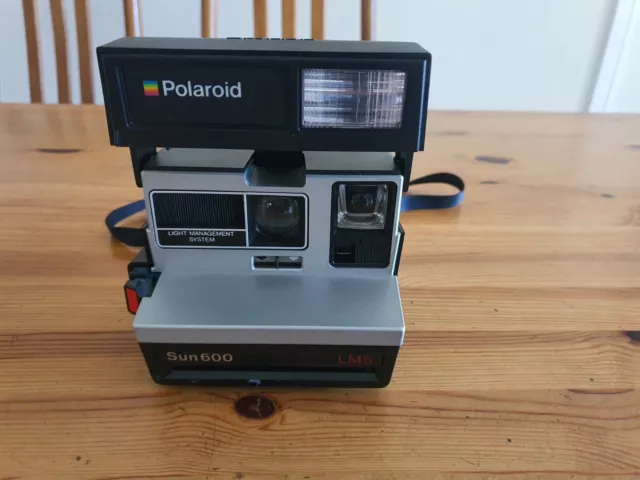 Polaroid 600 Sun LMS Camera Vintage 80s excellent condition