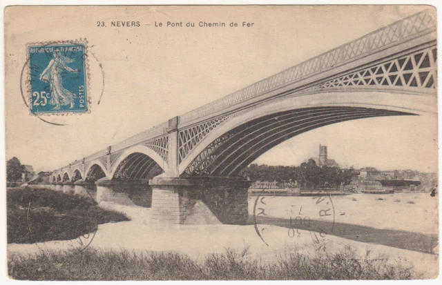 CPA 58 NEVERS Le Pont du Chemin de Fer No. 23