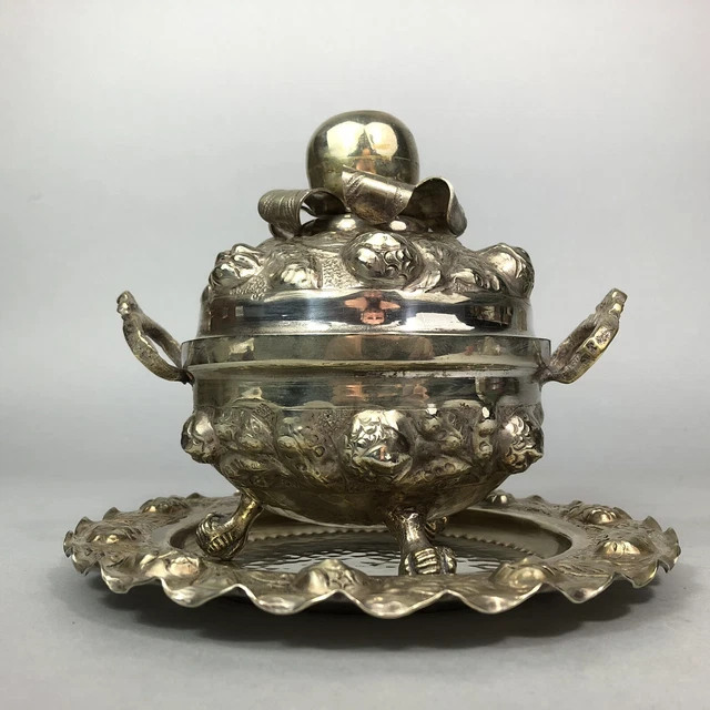 Ancienne Boite en Métal Confiserie Louis Clauss - Vintage French Finds