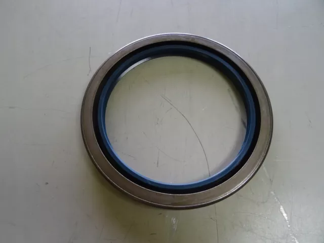 Guarnizione Dell'albero 8136 06.56289-0236 Oem /#8 M6L 2379