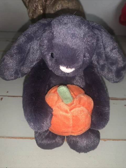 Bashful Pumpkin Bunny Little