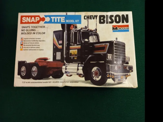 Vintage 1978 Monogram 1:32 Snap Tite Chevy Bison Model Kit