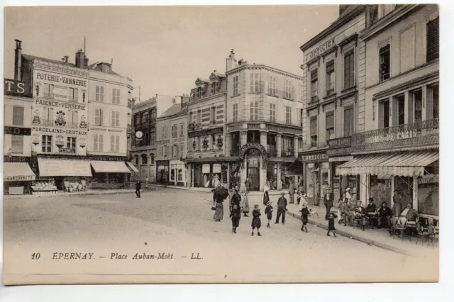 EPERNAY - Marne - CPA 51 - shops - Café de Paris place Auban Moet