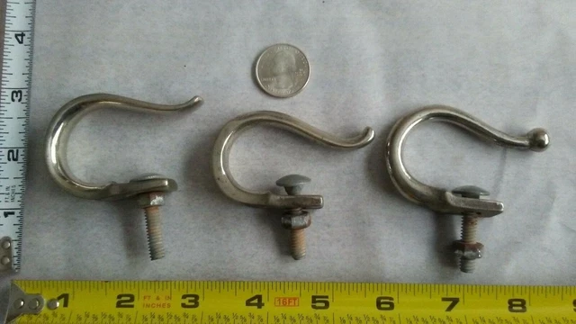 ((3)) VINTAGE DECORATIVE WALL HANGING HOOKS COAT HANGER METAL (( Nice!)) #3