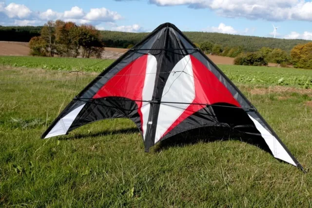 Lenkdrachen Power Hawk red/black top Allrounder