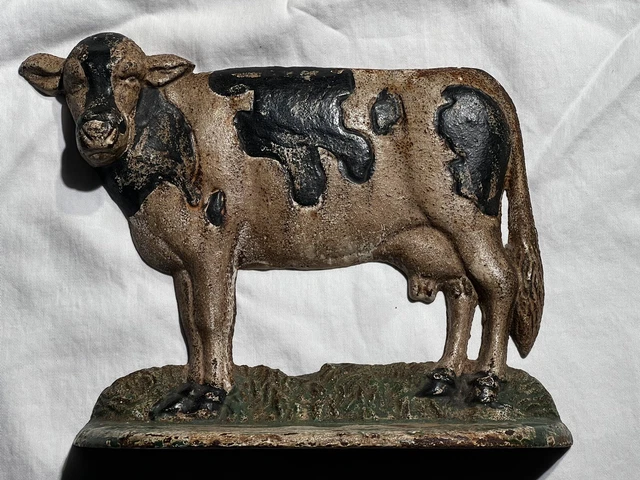 Antique Cast Iron Cow Doorstop With Original Paint. Probably Hubley?