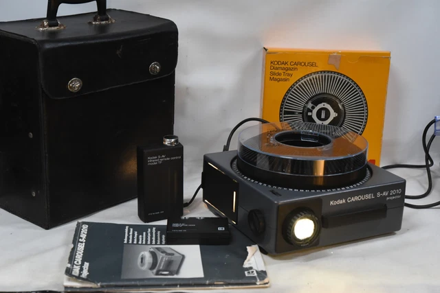 KODAK CAROUSEL S-AV 1000 Manual Focus Slide Projector EUR 79,89 - FR