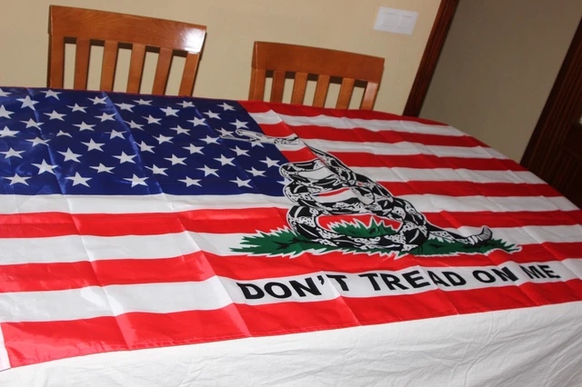 Bandiera Gadsden 'Don't Tread On Me' + Bandiera USA | Set 2 Pezzi | 3x5 Piedi | Poliestere - Foto 2
