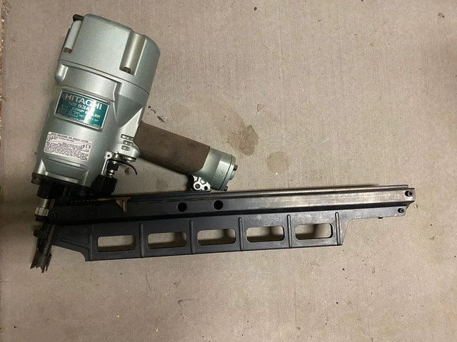 Hitachi NR83A2 3 1/4 in Framing Strip Nailer