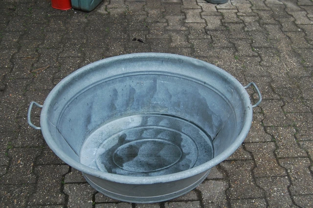 ORIGINAL ALTE BADEWANNE Sitzwanne Zinkwanne 80 Liter EUR 30,00