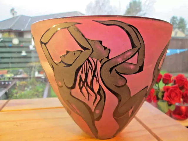 LARGE! STUNNING! Red 'Fire-dancers' Cameo Glass British Studio/Art Glass Bowl
