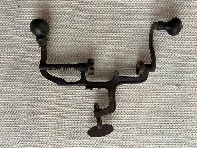 Ancien Objet A Fabriquer Des Cartouches