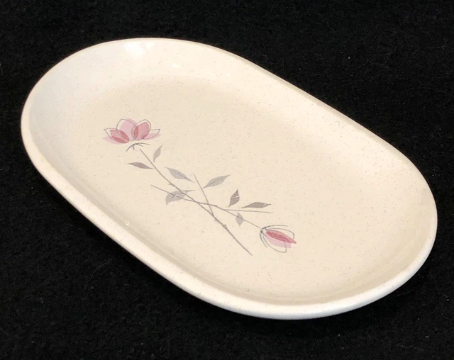 Plato de mantequilla ovalada Franciscan DUET 8" sin tapa beige con flores rosadas de colección