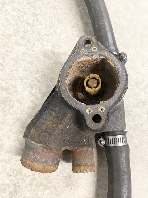 OMC Volvo penta Thermostat Housing V8 V6 4.3 5.0 5.7 Comes With Hoses! OMC Volvo penta Thermostat Housing V8 V6 4.3 5.0 5.7 Comes With Hoses!