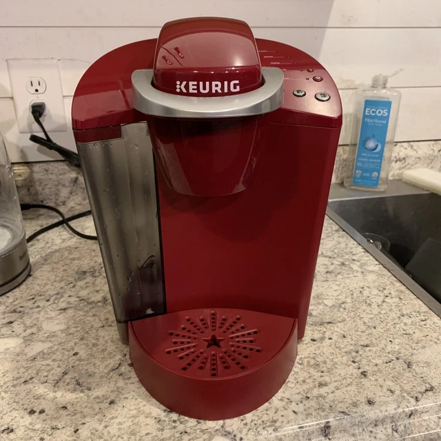 KEURIG KCLASSIC COFFEE Maker Single Serve KCup Pod Coffee Brewer Red